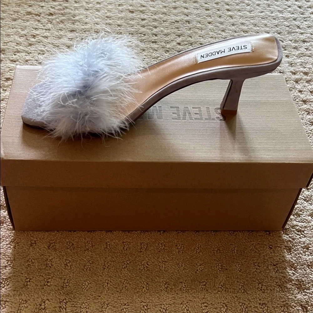 Steve Madden Blue Fur Heeled Sandals - Picture 2 of 5